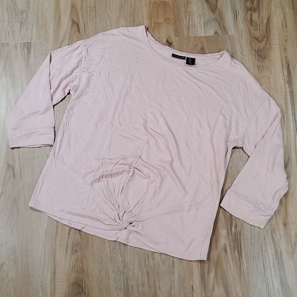🔹️Tahari Light Pink Twist Front Drop Shoulder Long Sleeve Top Large